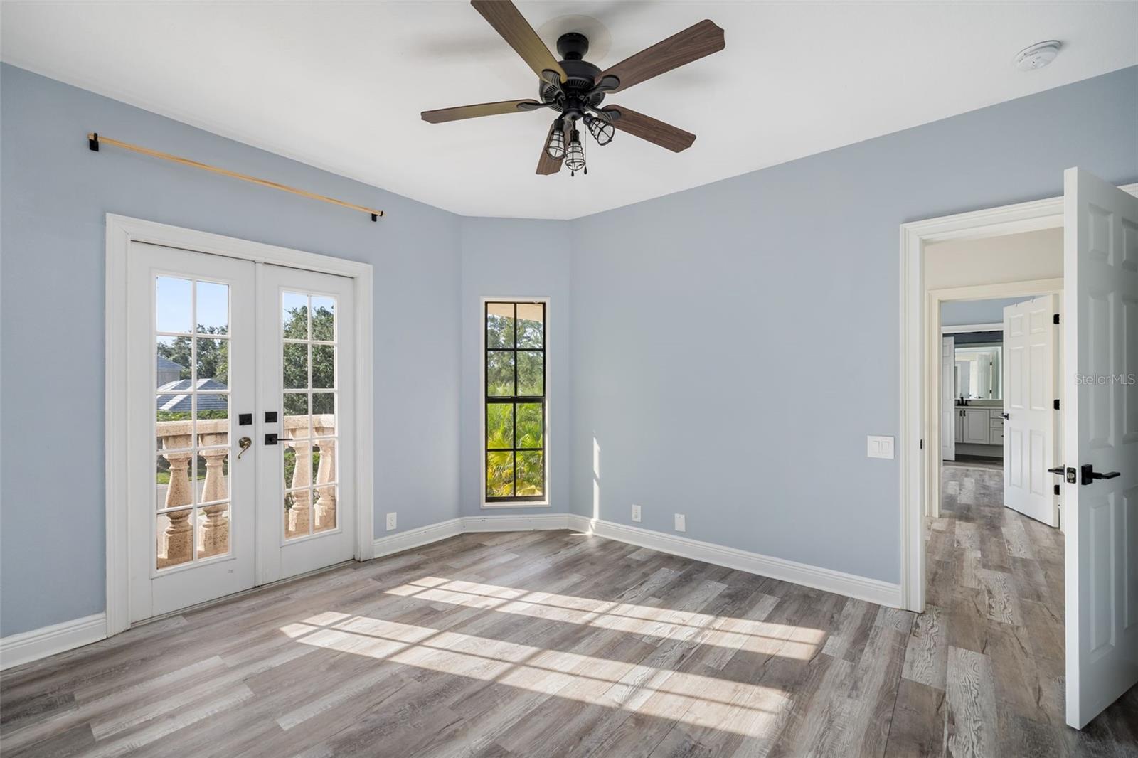 Image 72 of 100 For 7803 Mathern Court