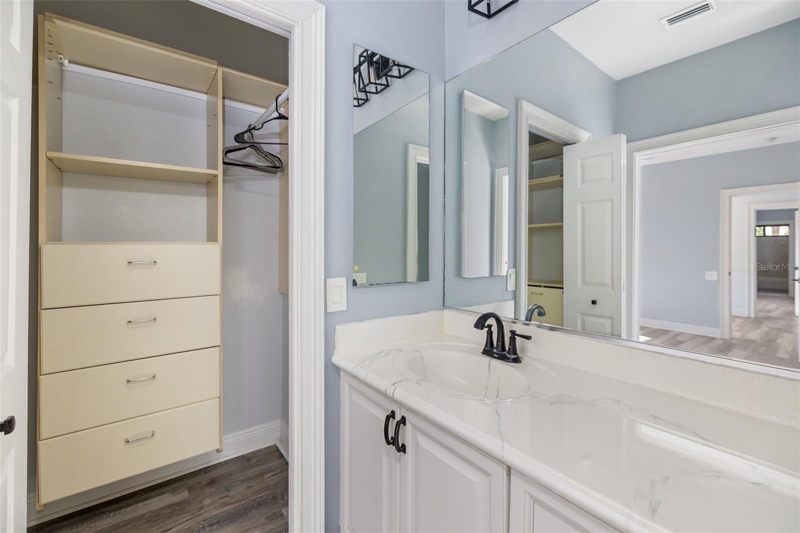 Image 82 of 100 For 7803 Mathern Court