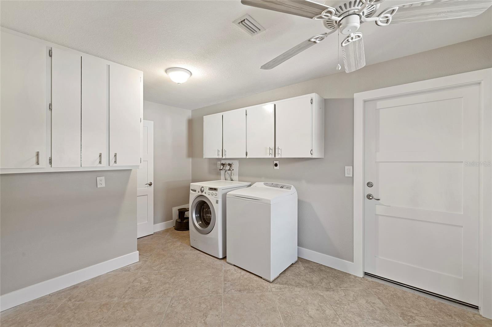 Image 20 of 32 For 440 Norma Court