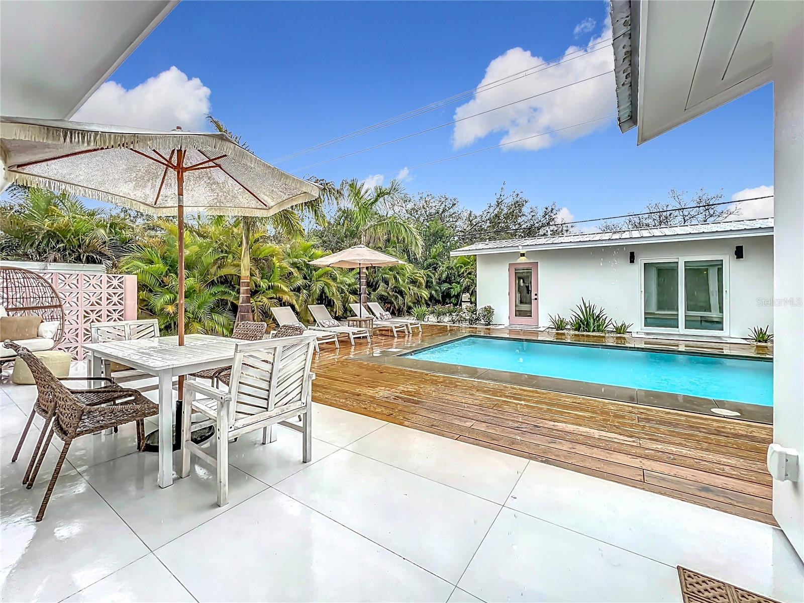 Image 11 of 60 For 2308 Tulip Street Tulip Street 2308