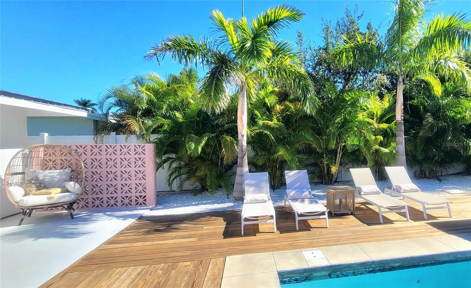 Image 12 of 60 For 2308 Tulip Street Tulip Street 2308