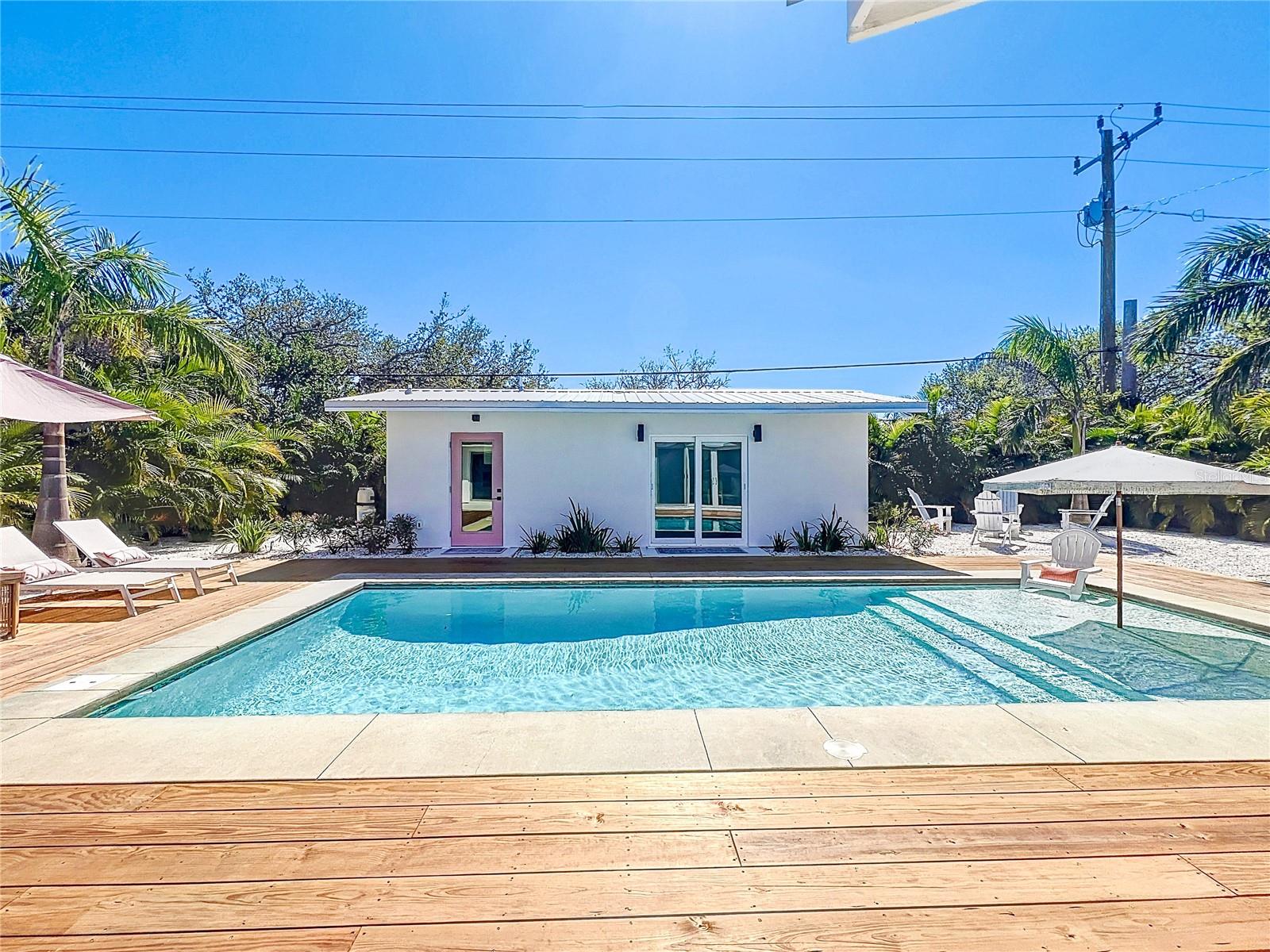 Image 6 of 60 For 2308 Tulip Street Tulip Street 2308