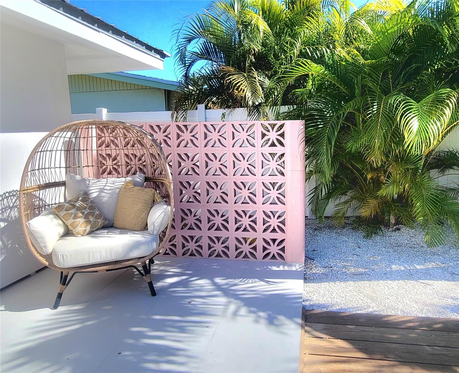 Image 9 of 60 For 2308 Tulip Street Tulip Street 2308