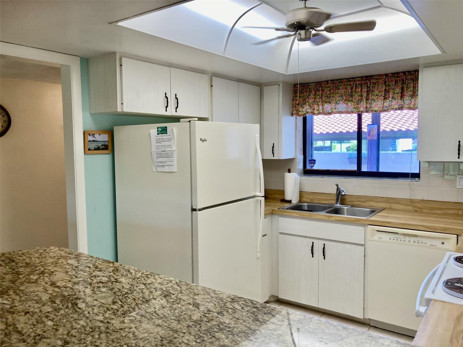 Image 7 of 28 For 3500 El Conquistador Parkway 267