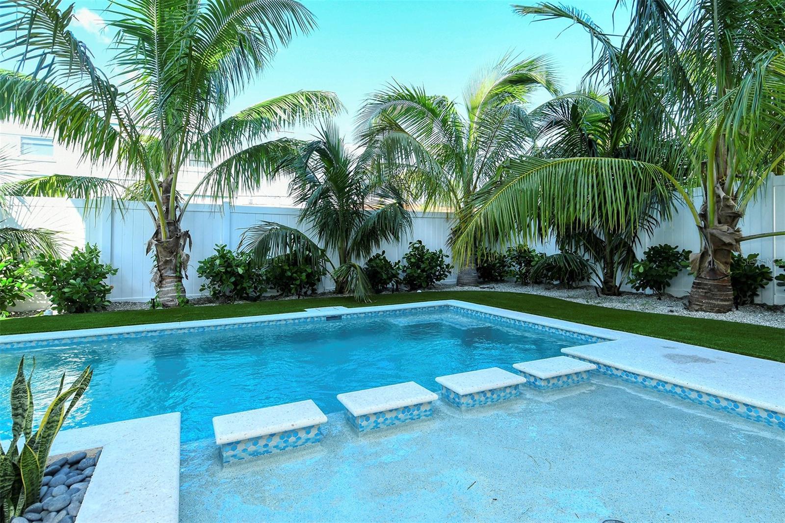 Image 75 of 99 For 2406 Avenue C