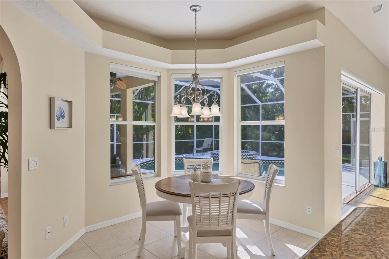 Image 15 of 77 For 7354 Eaton Court