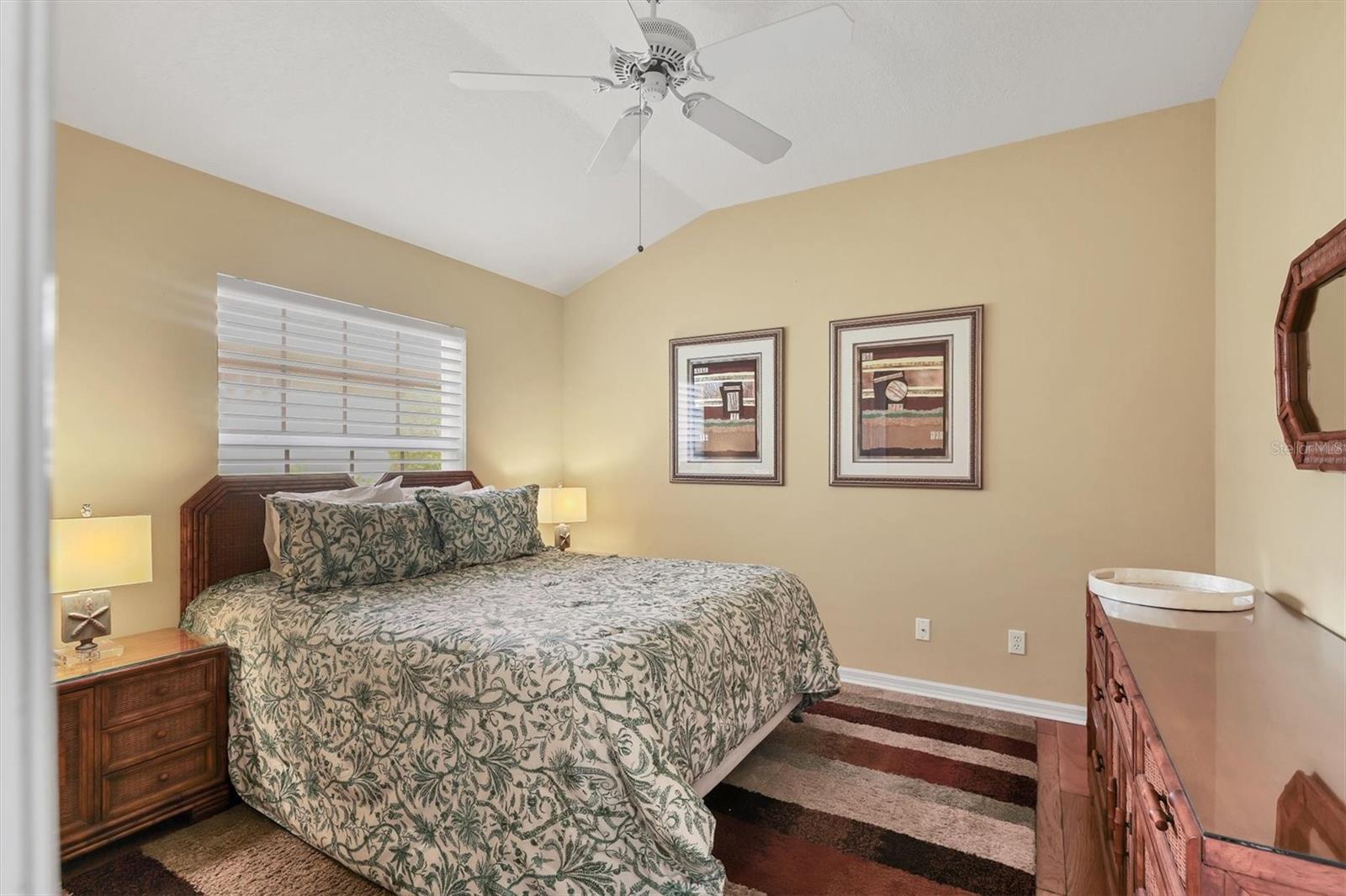 Image 24 of 77 For 7354 Eaton Court