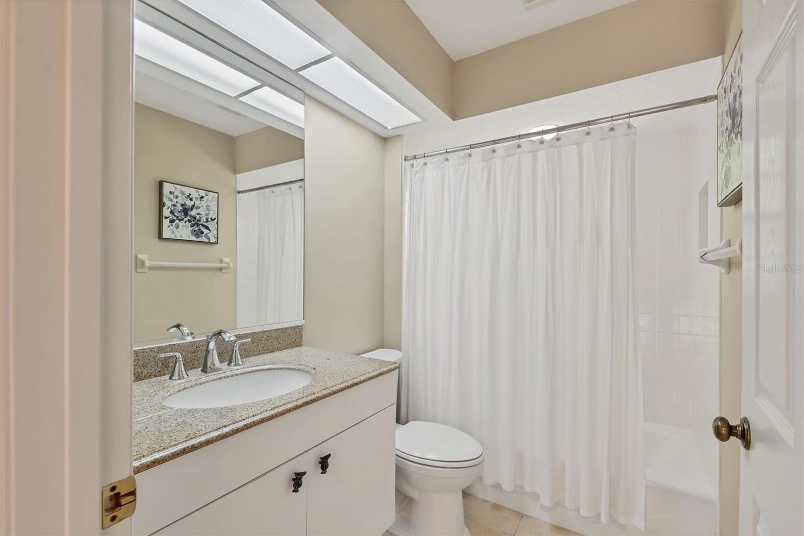 Image 25 of 77 For 7354 Eaton Court