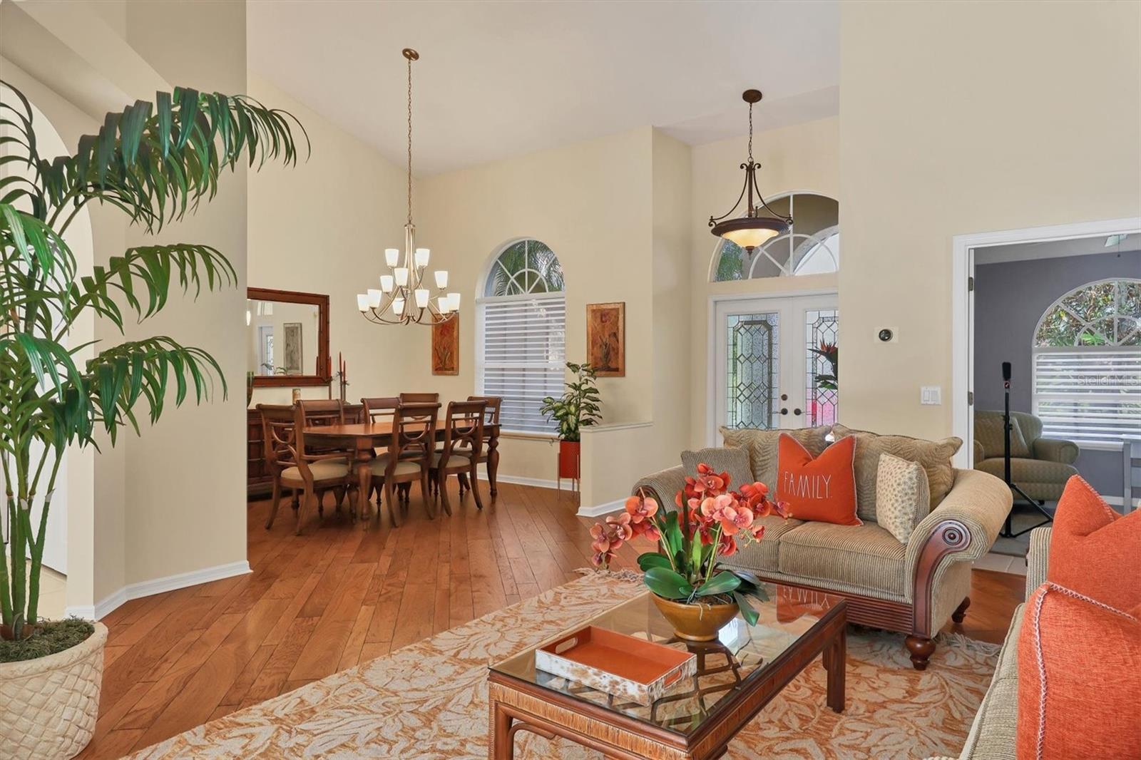 Image 7 of 77 For 7354 Eaton Court