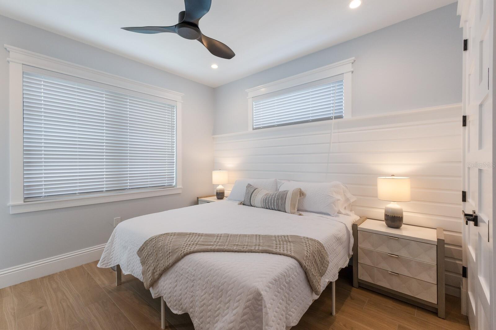 Image 26 of 100 For 2415 Avenue B