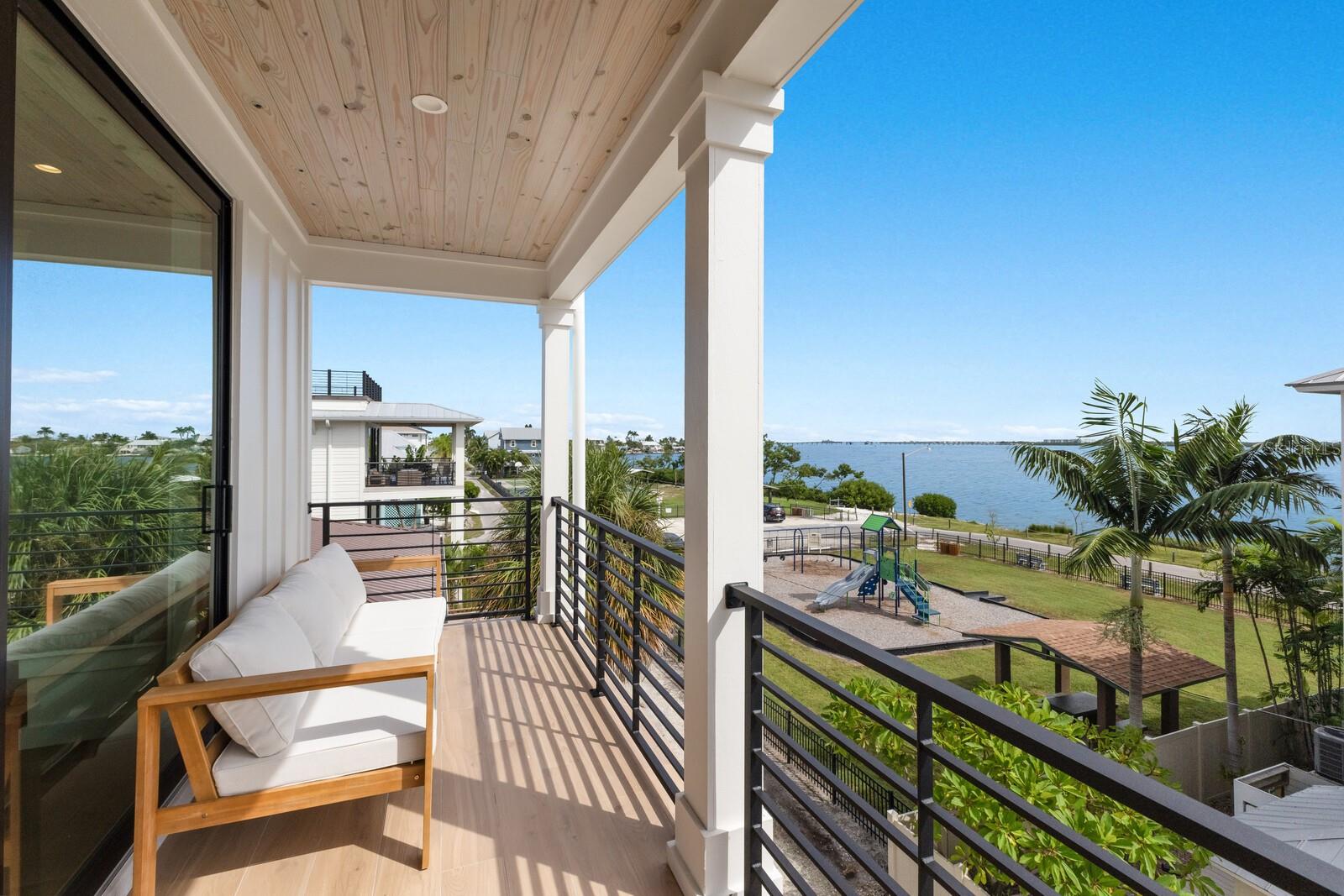 Image 43 of 100 For 2415 Avenue B