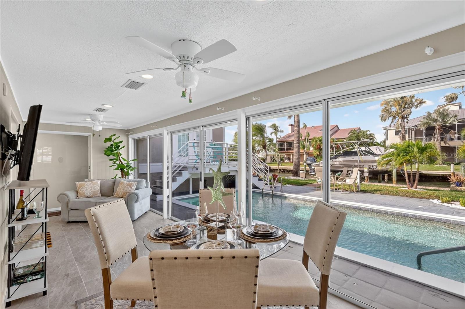 Image 20 of 61 For 747 Marbury Lane