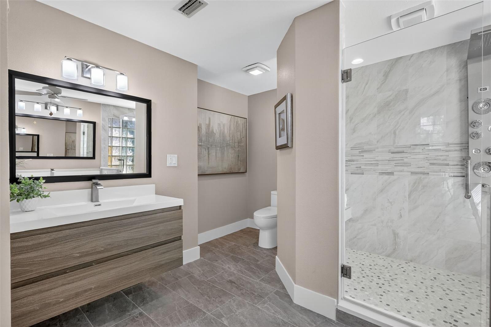 Image 32 of 61 For 747 Marbury Lane