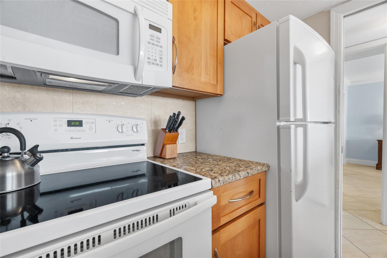 Image 15 of 48 For 5966 Midnight Pass Road G118