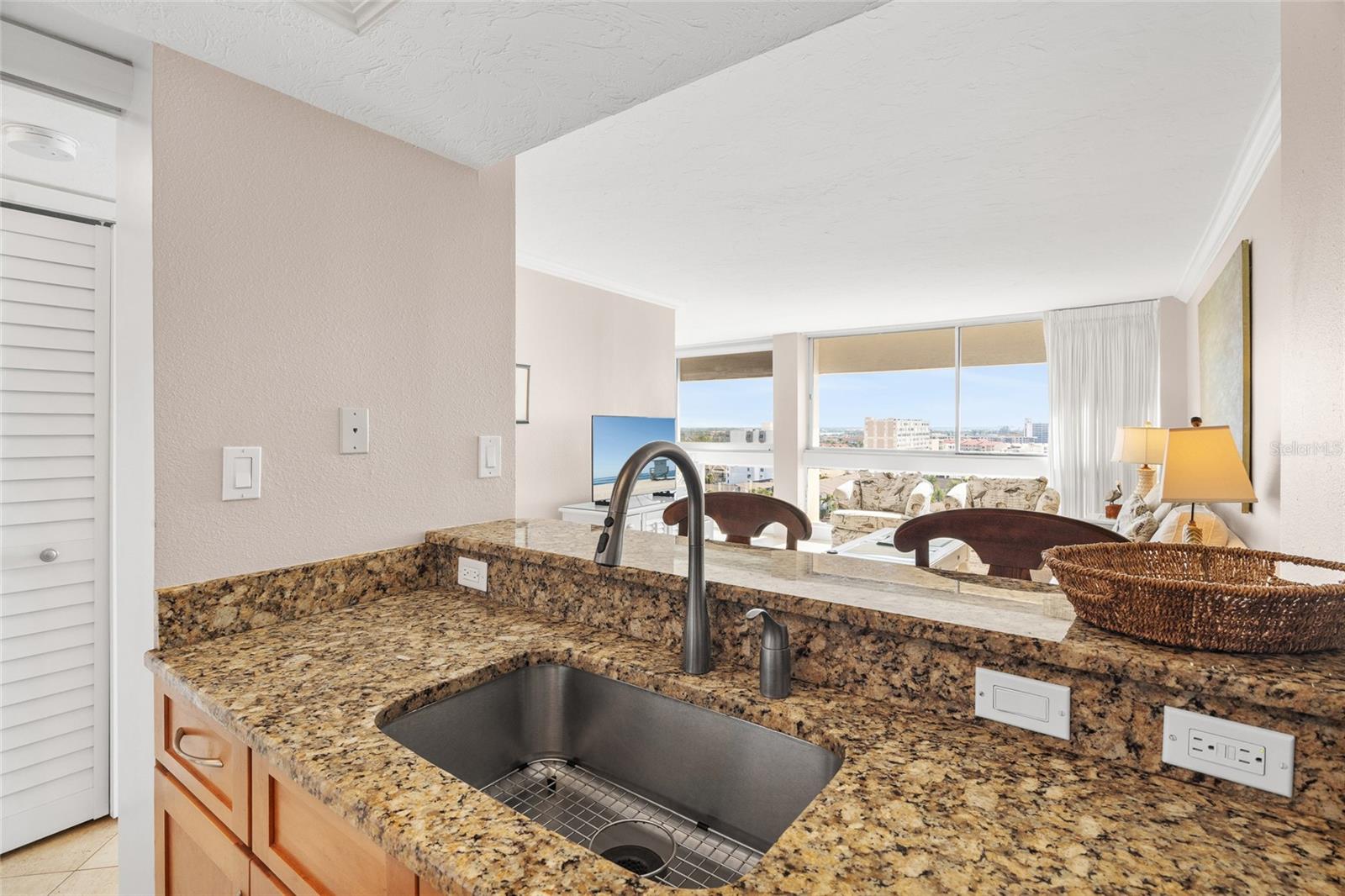 Image 16 of 48 For 5966 Midnight Pass Road G118