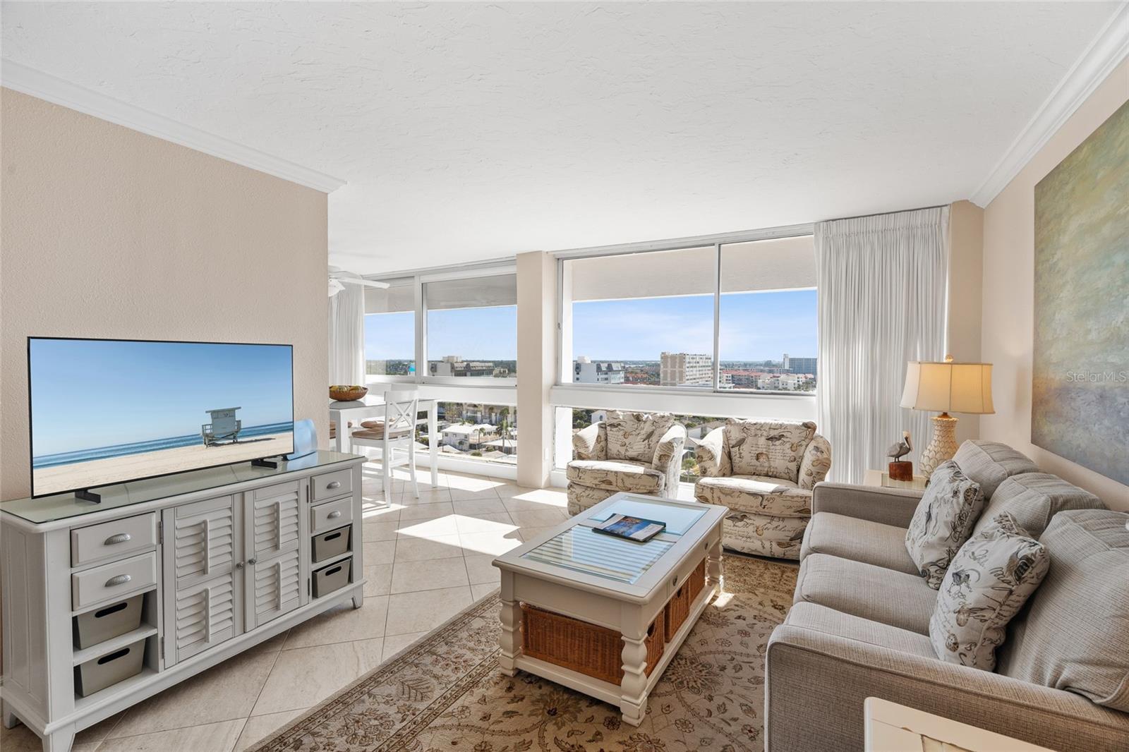 Image 28 of 48 For 5966 Midnight Pass Road G118