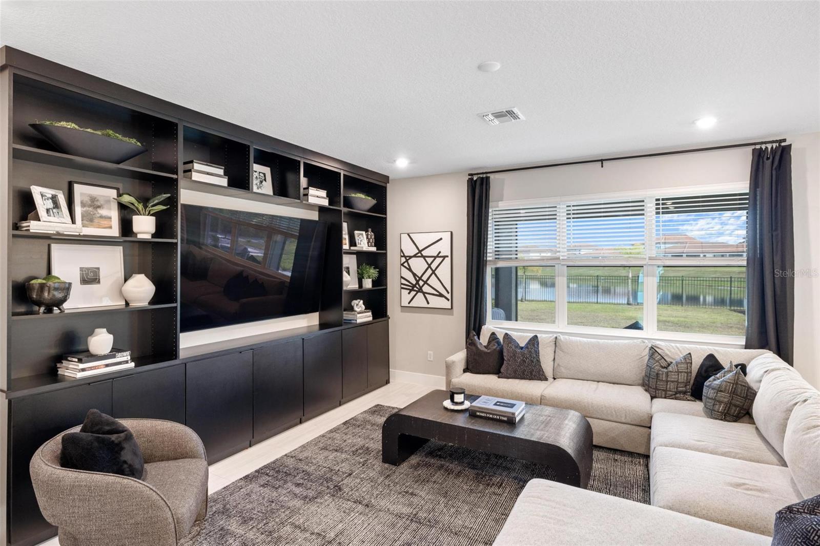 Image 14 of 60 For 13815 Green Hammock Place