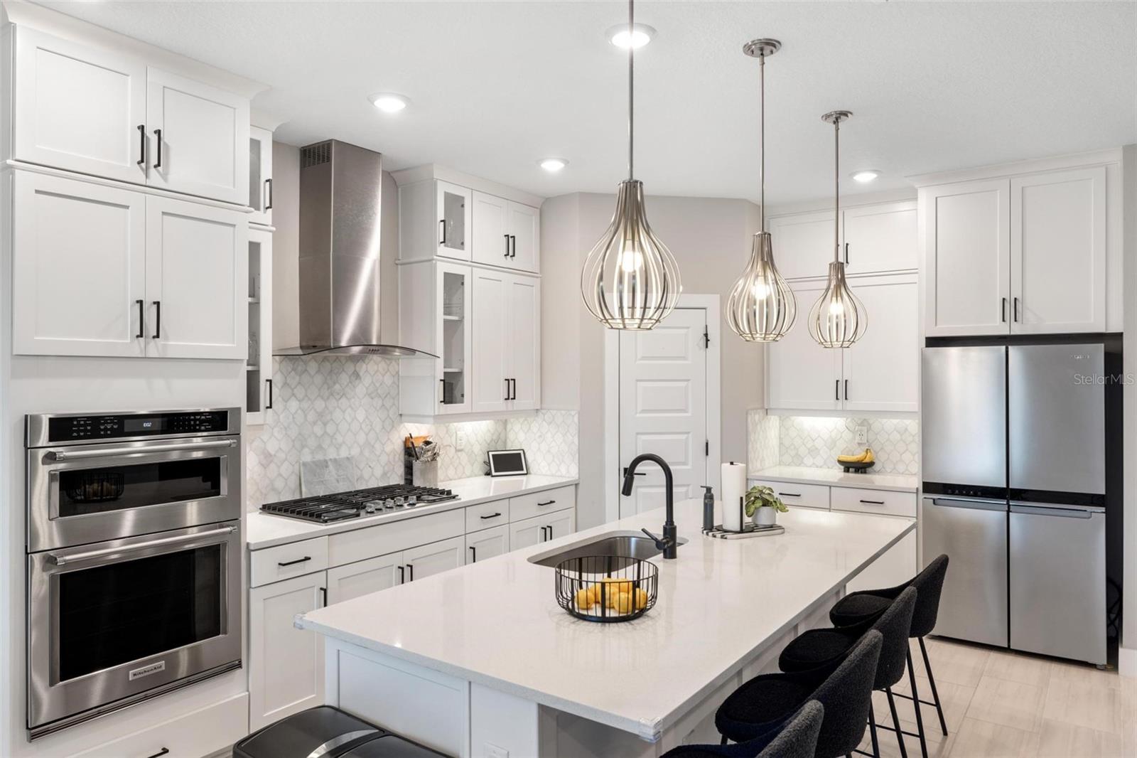 Image 18 of 60 For 13815 Green Hammock Place