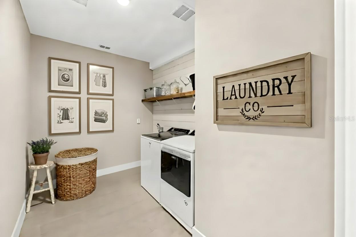 Image 25 of 60 For 13815 Green Hammock Place