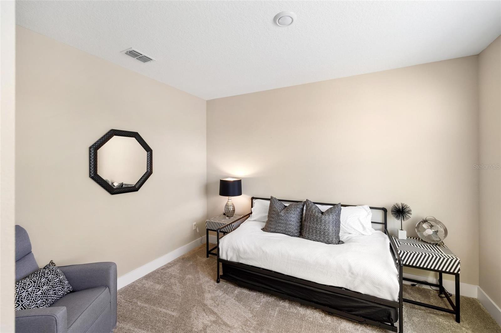 Image 34 of 60 For 13815 Green Hammock Place