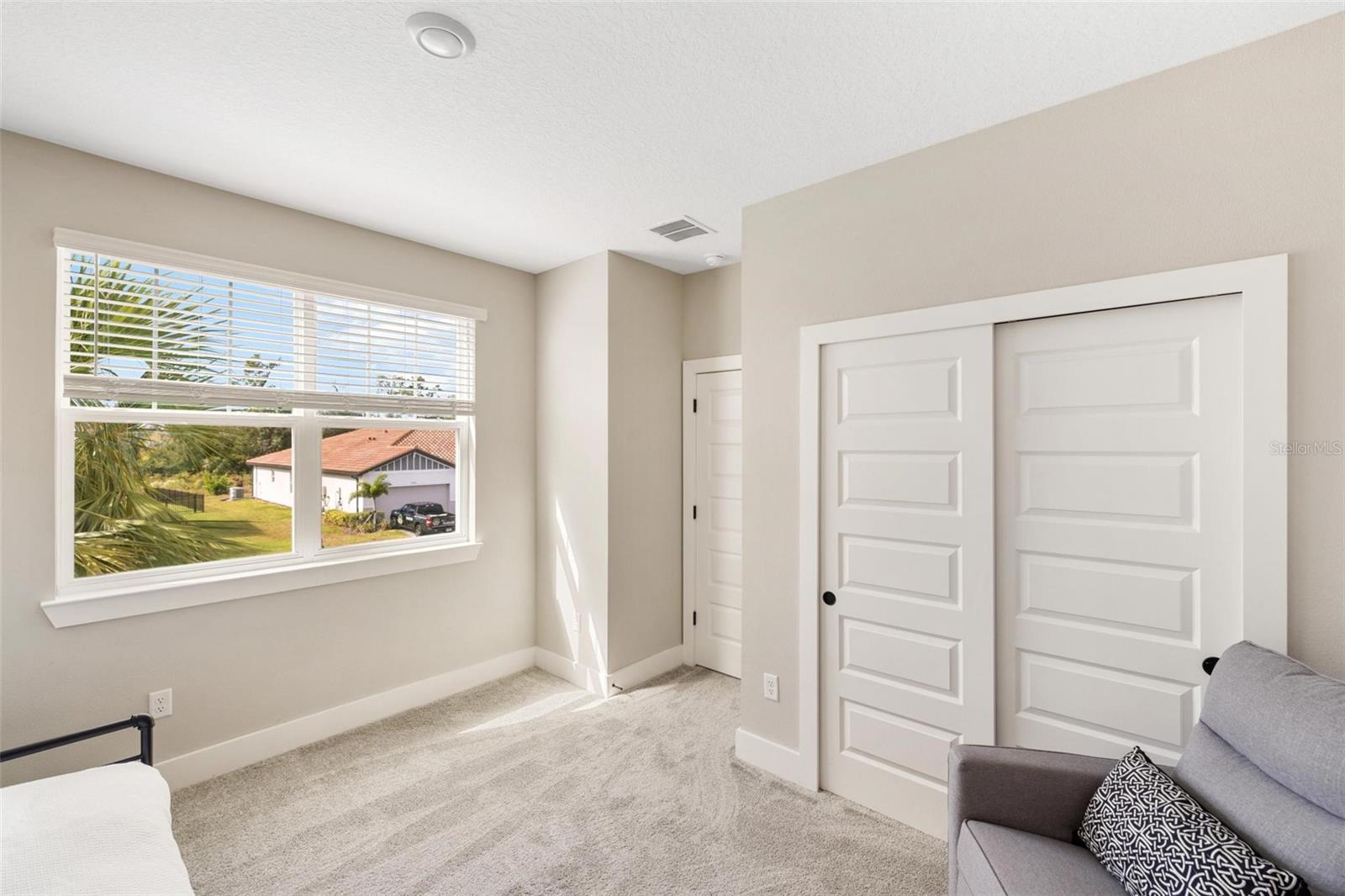 Image 35 of 60 For 13815 Green Hammock Place