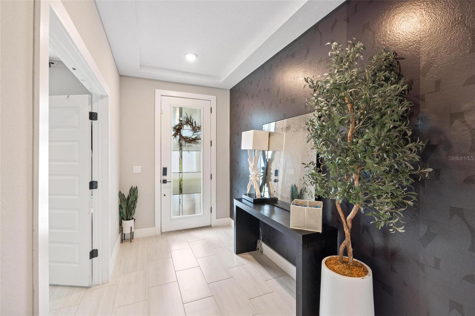 Image 8 of 60 For 13815 Green Hammock Place