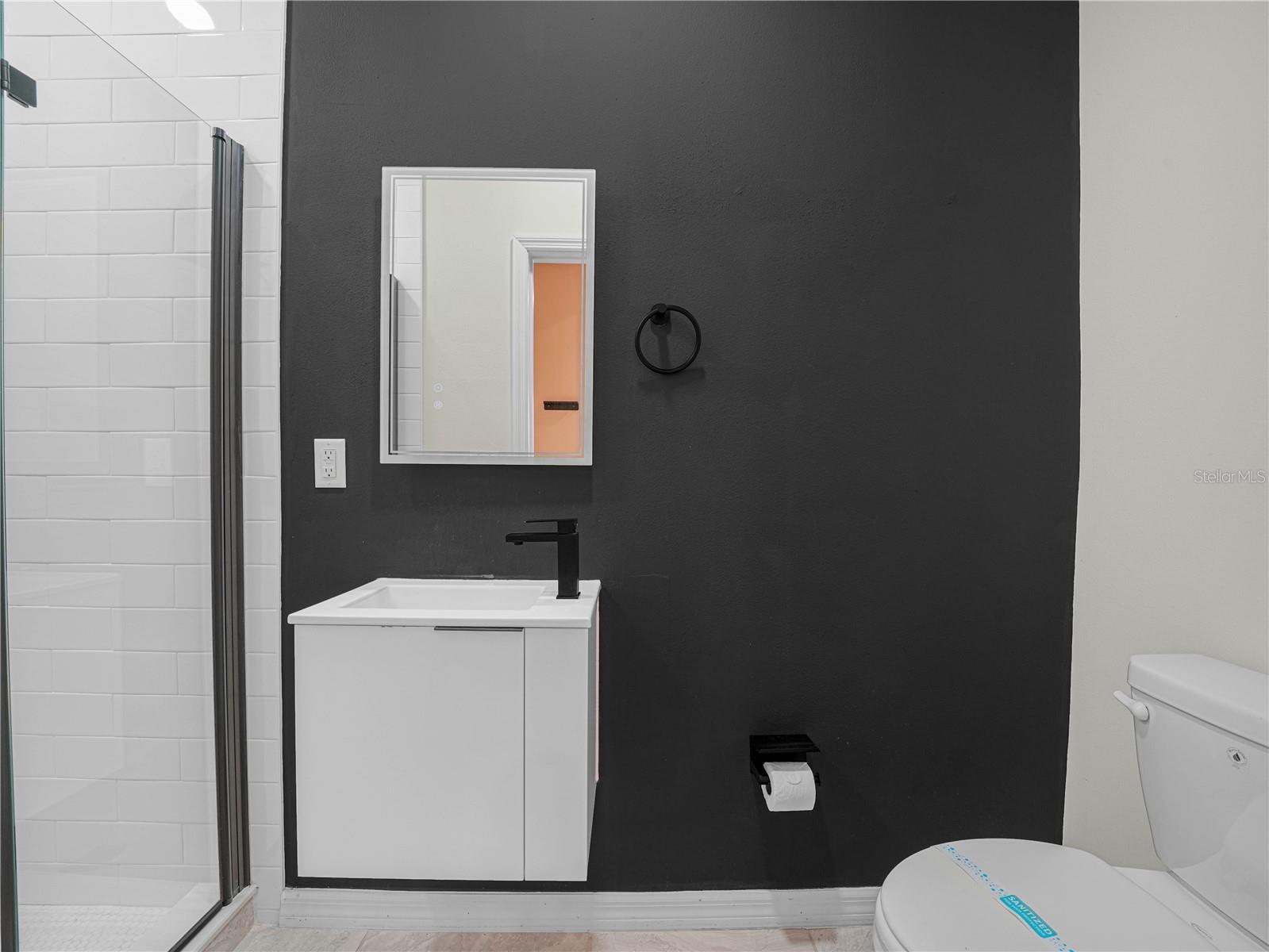 Image 21 of 42 For 4580 Sparkling Shell Avenue