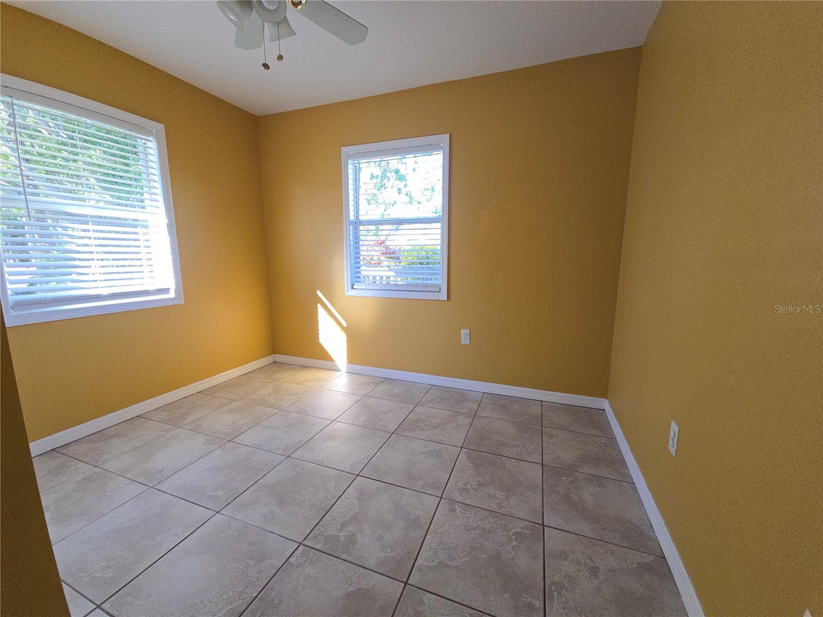 Image 23 of 29 For 613 Casabella Drive