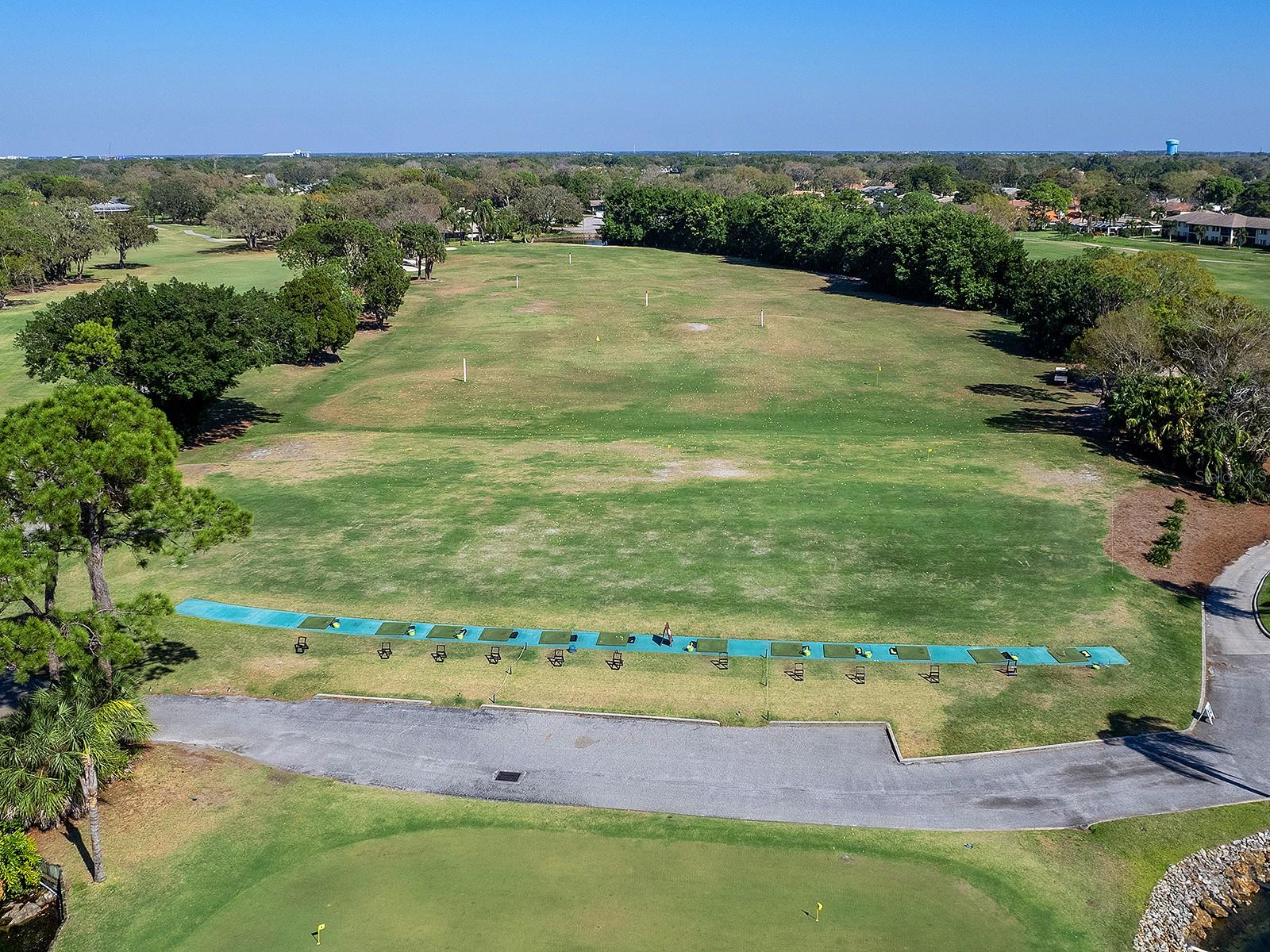 Image 28 of 42 For 4415 Longmeadow 44