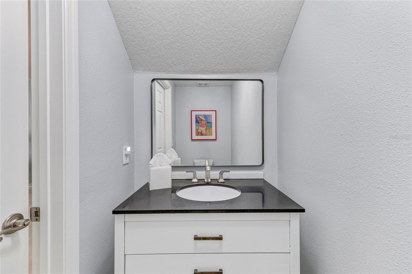 Image 15 of 49 For 4024 Overture Circle 486