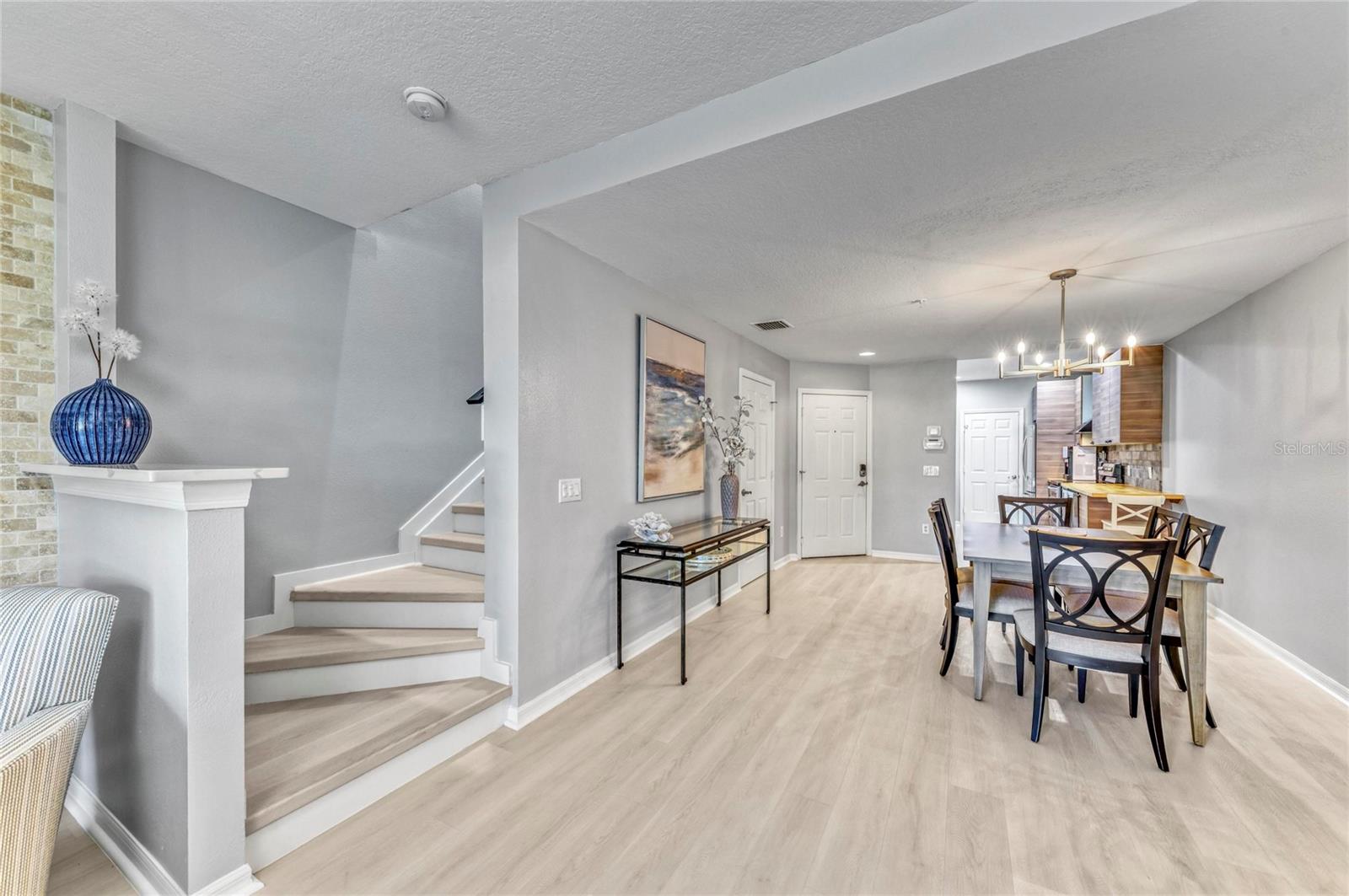 Image 16 of 49 For 4024 Overture Circle 486