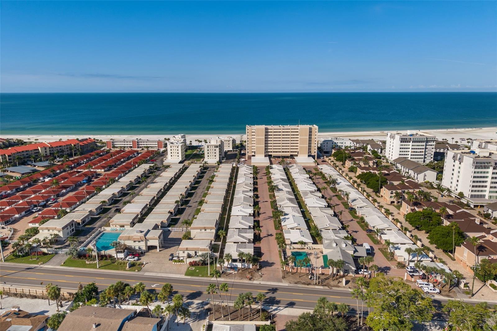 Image 2 of 70 For 6140 Midnight Pass Road A10