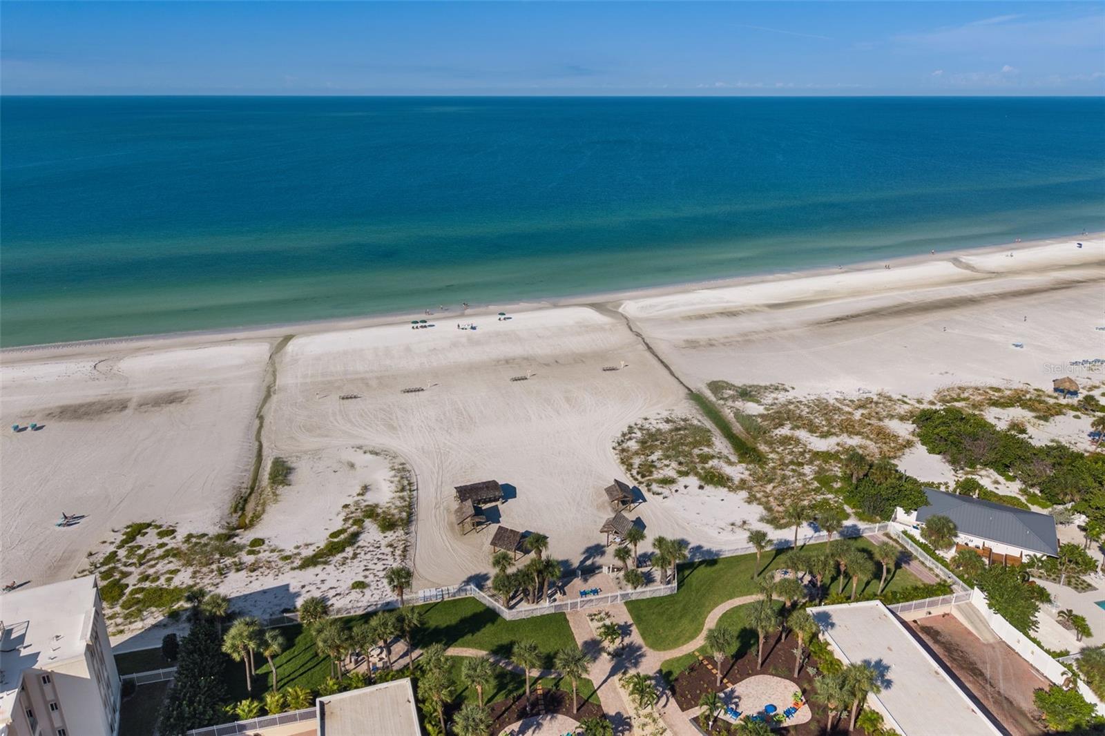 Image 40 of 70 For 6140 Midnight Pass Road A10