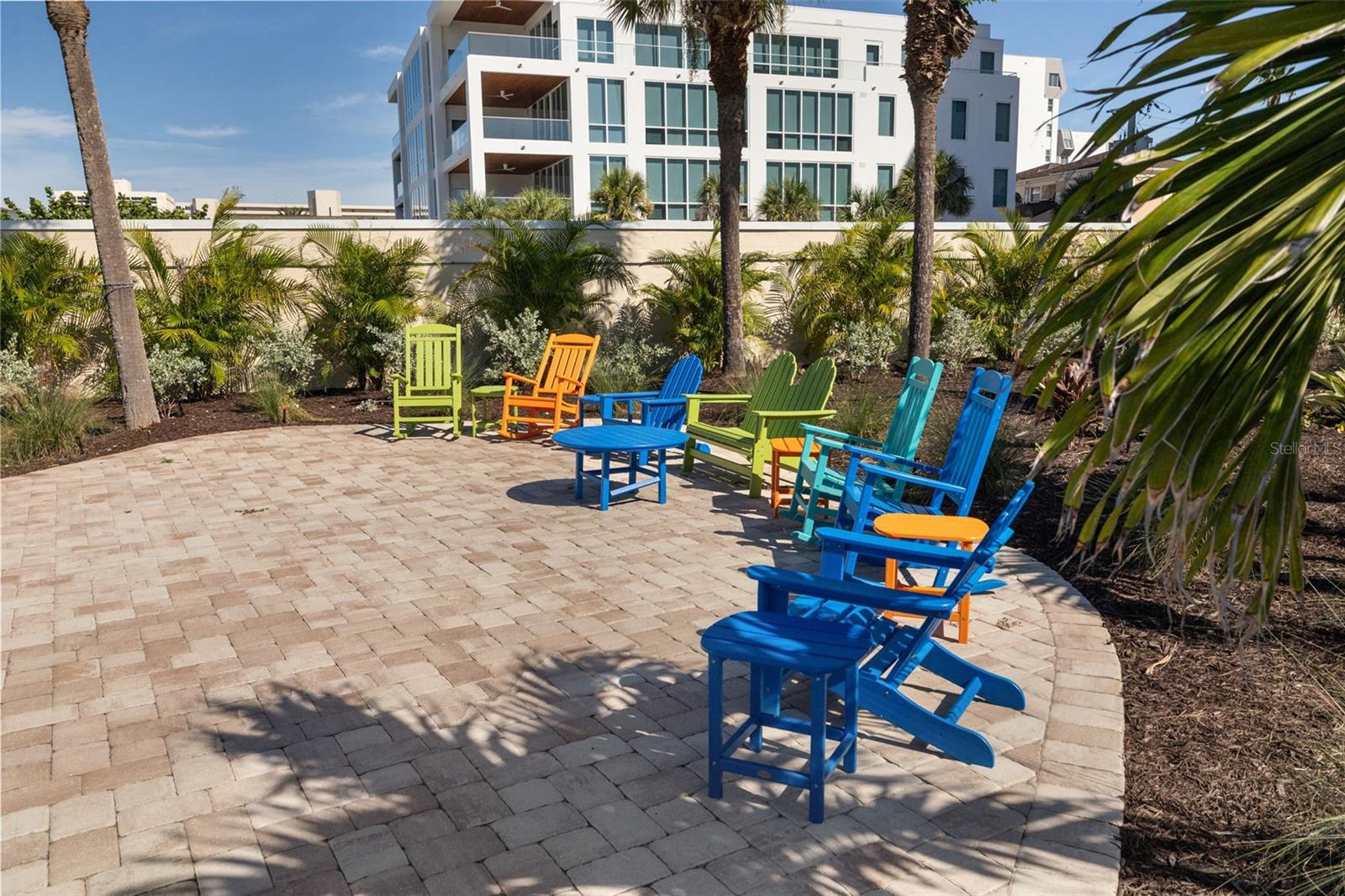 Image 58 of 70 For 6140 Midnight Pass Road A10