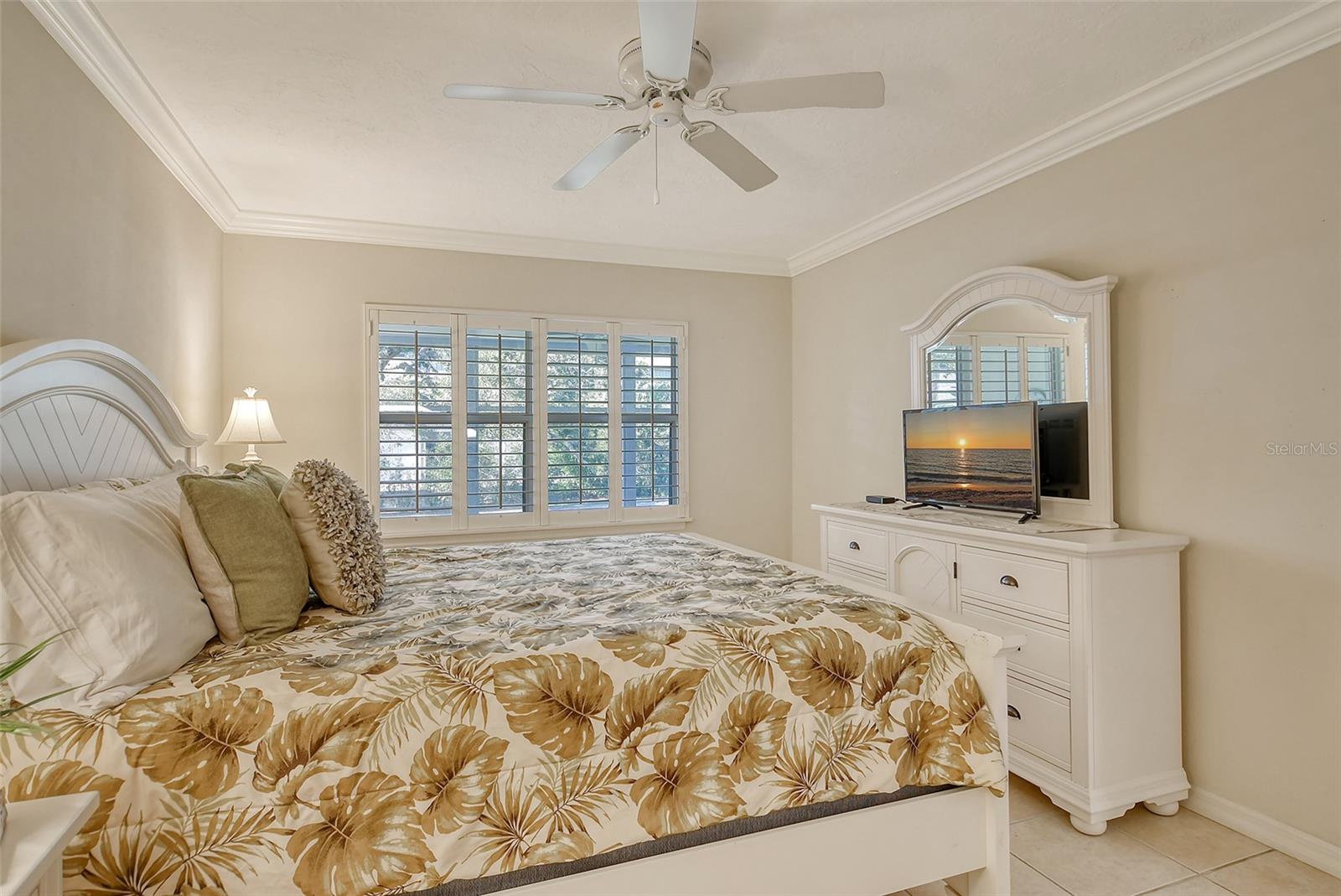 Image 29 of 51 For 1243 Siesta Bayside Drive D