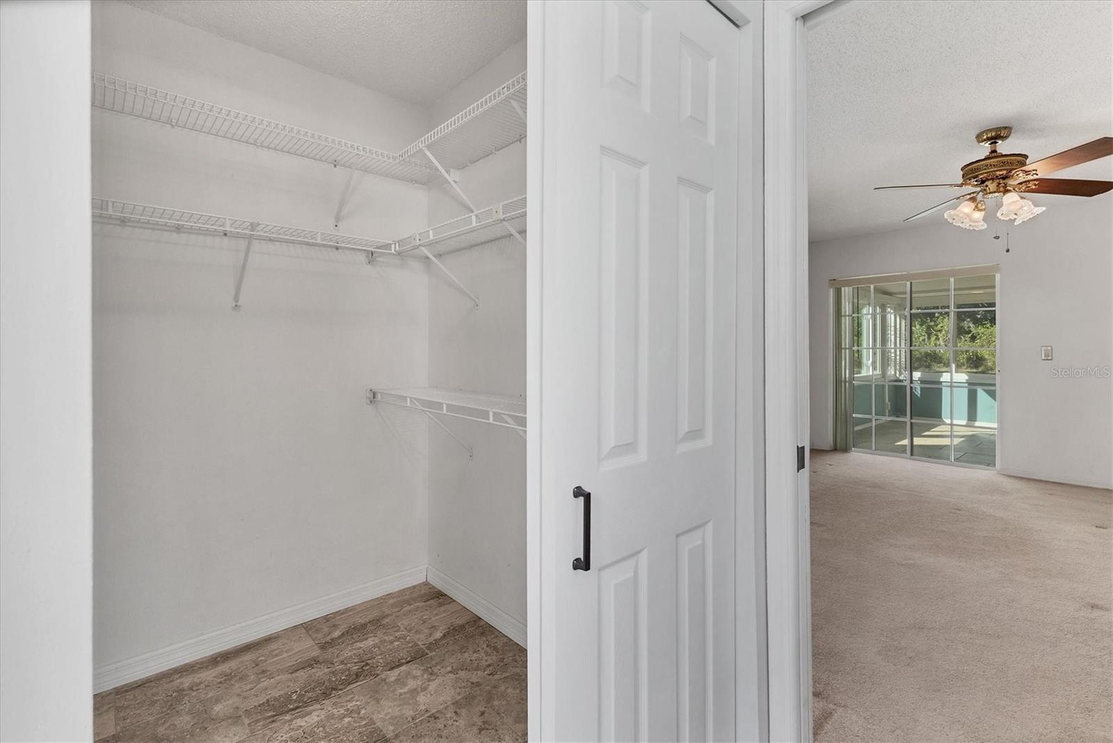 Image 19 of 63 For 217 Southampton Drive 286