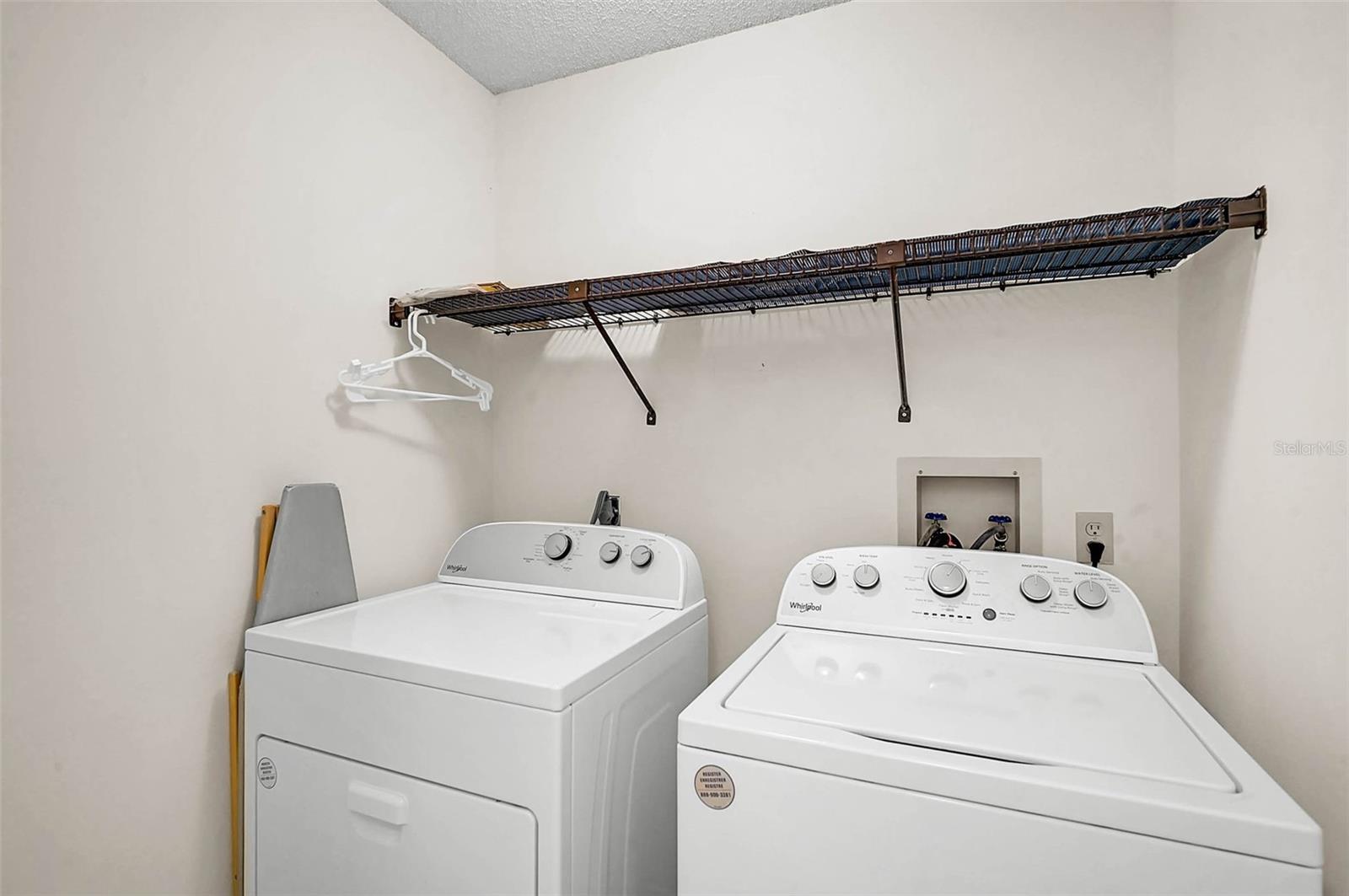 Image 19 of 31 For 5633 Avista Drive 5634