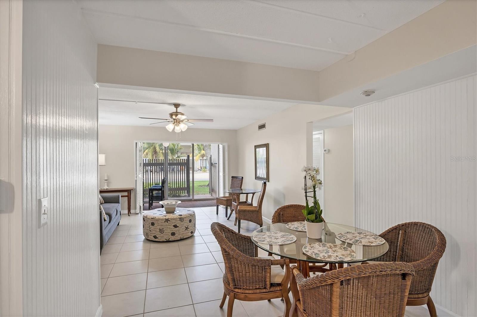 Image 12 of 40 For 845 Benjamin Franklin Drive 104