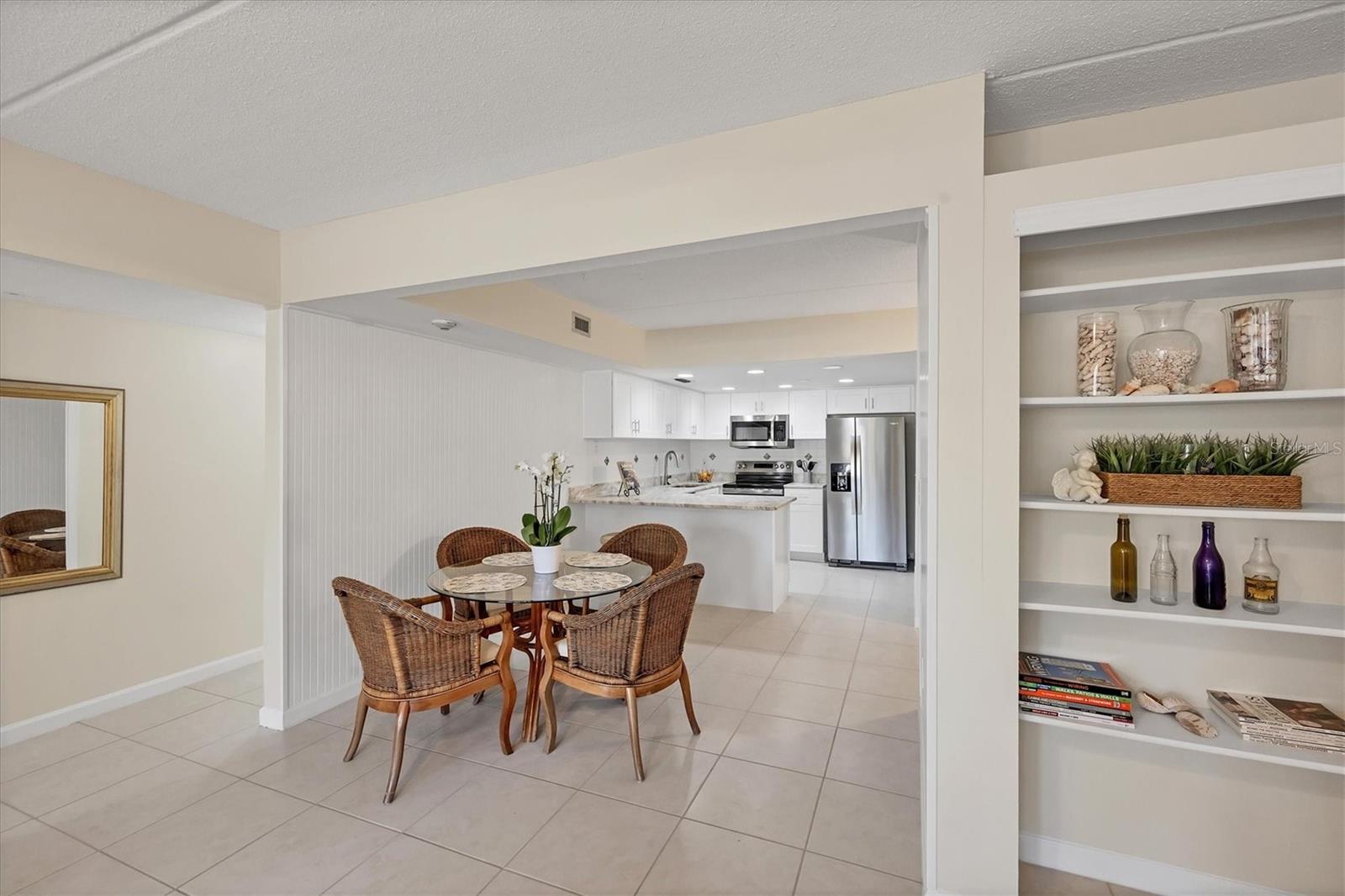 Image 13 of 40 For 845 Benjamin Franklin Drive 104