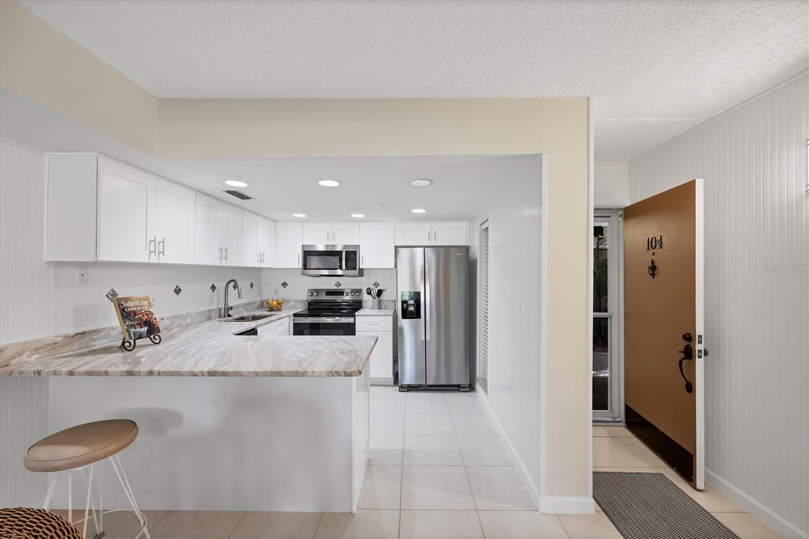 Image 22 of 40 For 845 Benjamin Franklin Drive 104