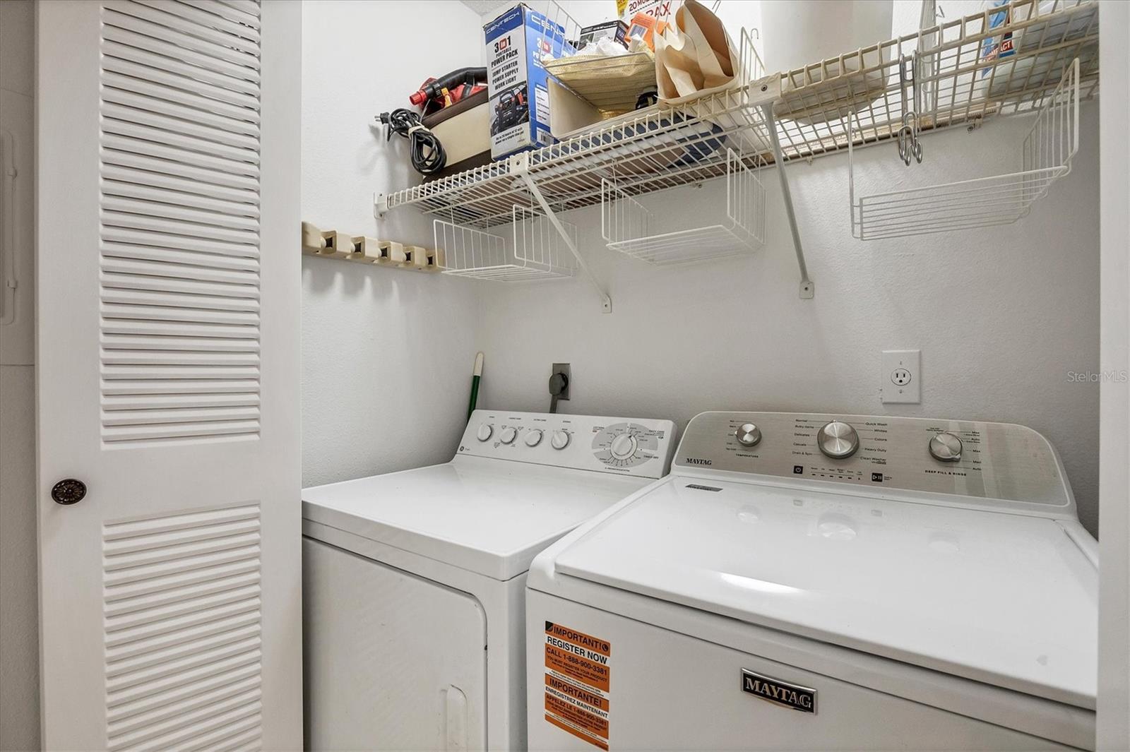 Image 22 of 57 For 4715 Village Gardens Drive 68