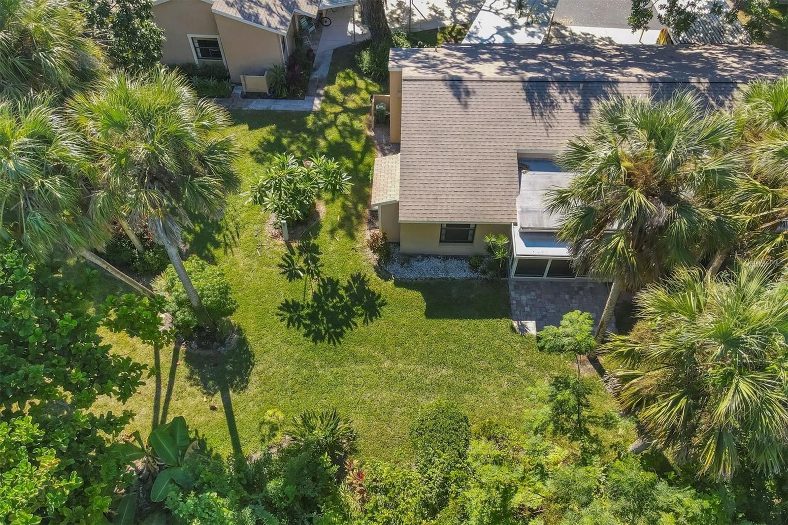 Image 34 of 57 For 4715 Village Gardens Drive 68