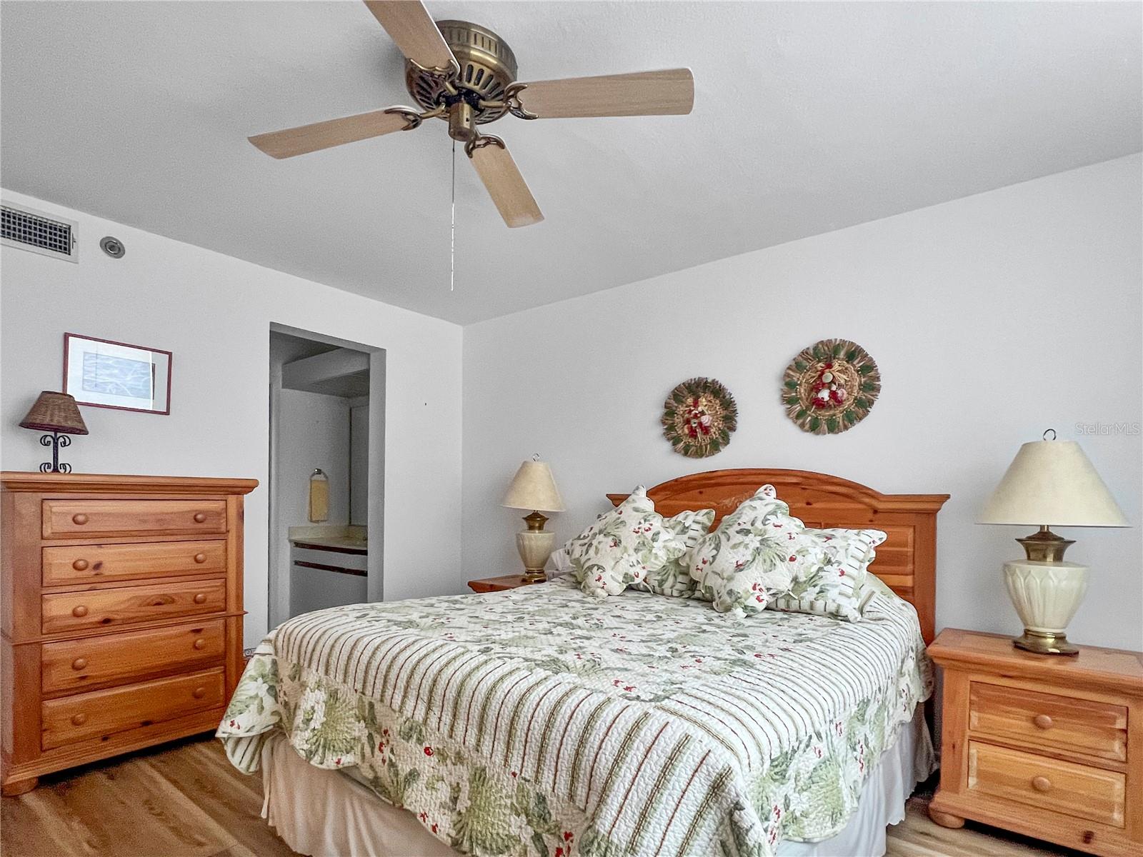 Image 20 of 40 For 4530 Pinebrook Circle 103