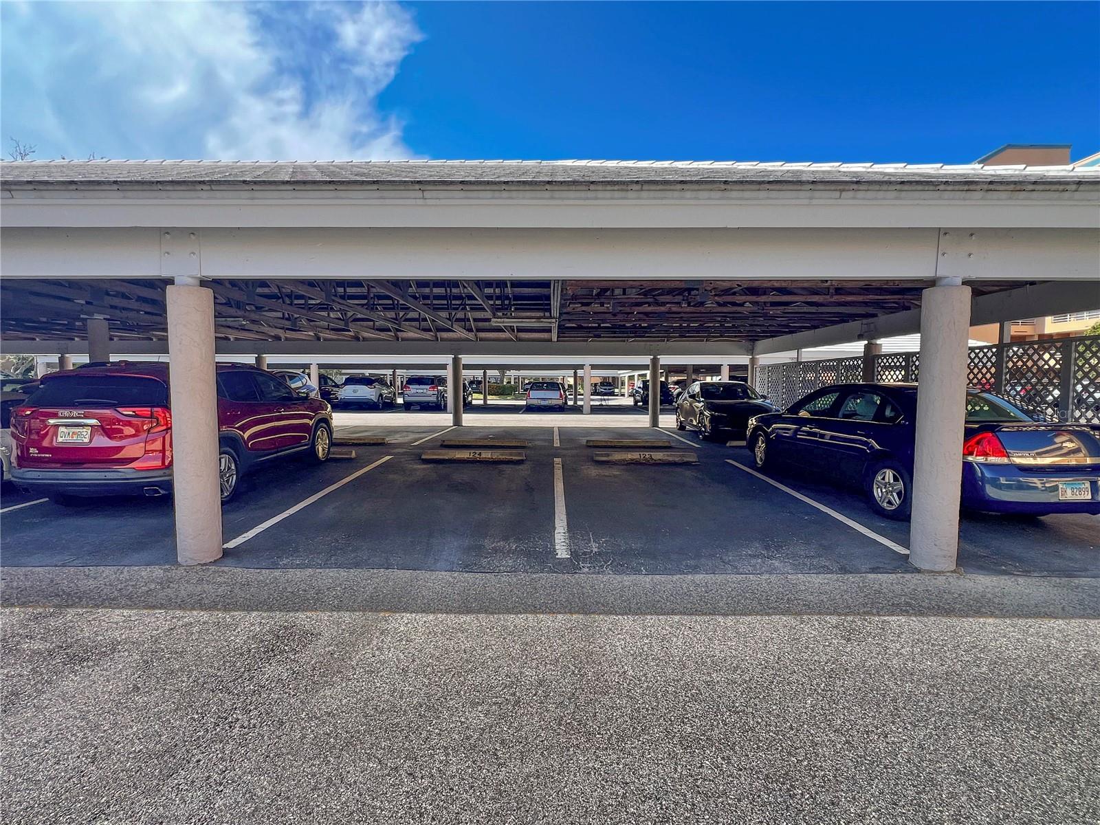 Image 39 of 40 For 4530 Pinebrook Circle 103