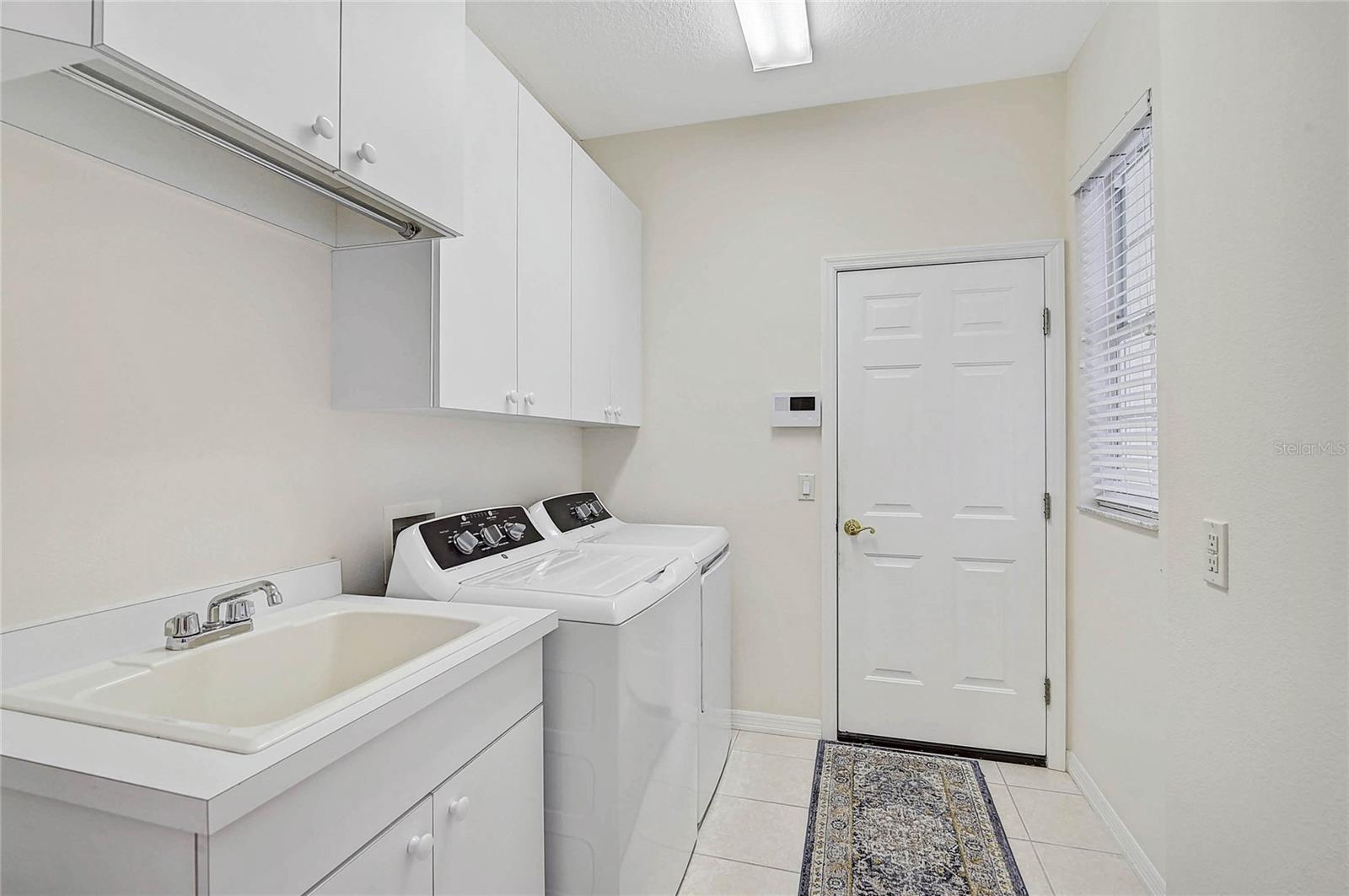 Image 21 of 58 For 2111 Muskogee Trail