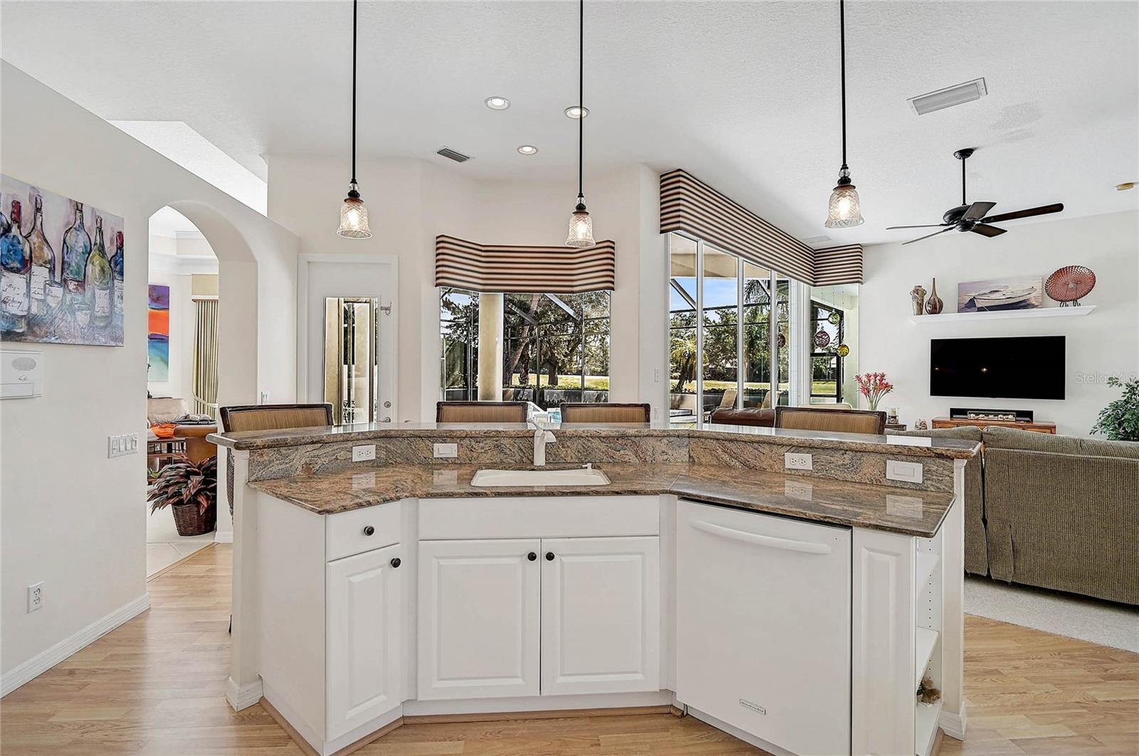 Image 27 of 58 For 2111 Muskogee Trail