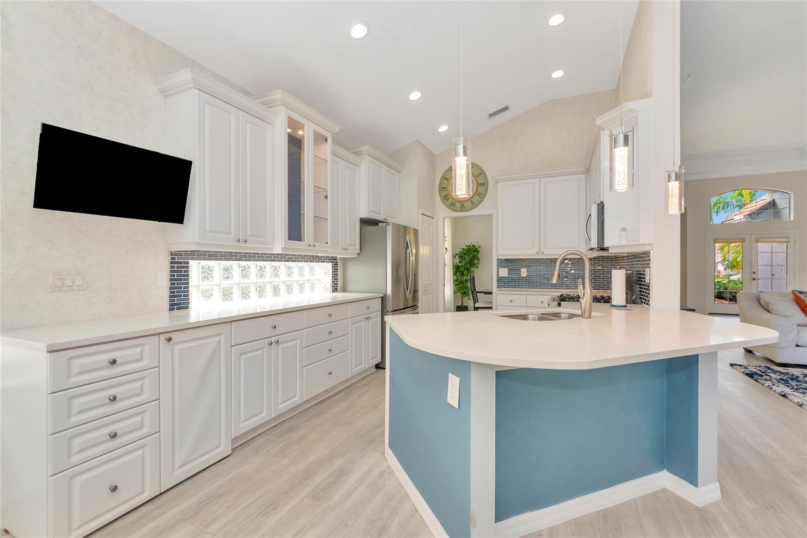 Image 13 of 73 For 7183 Sandhills Place