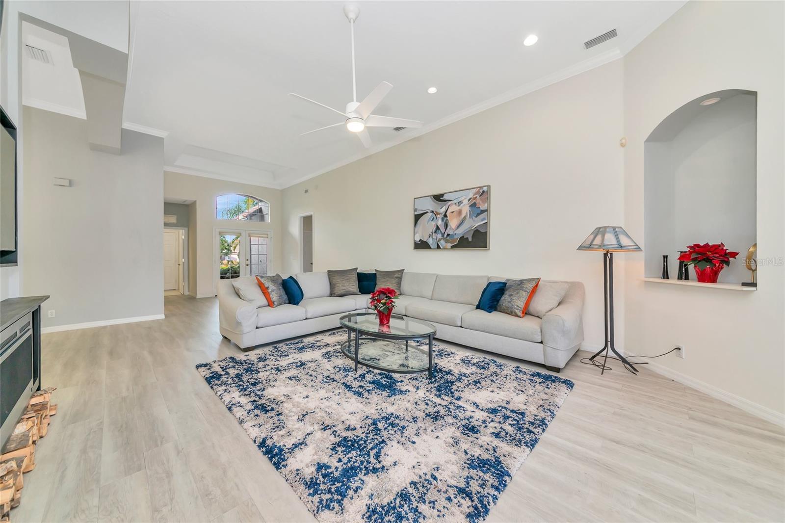 Image 5 of 73 For 7183 Sandhills Place