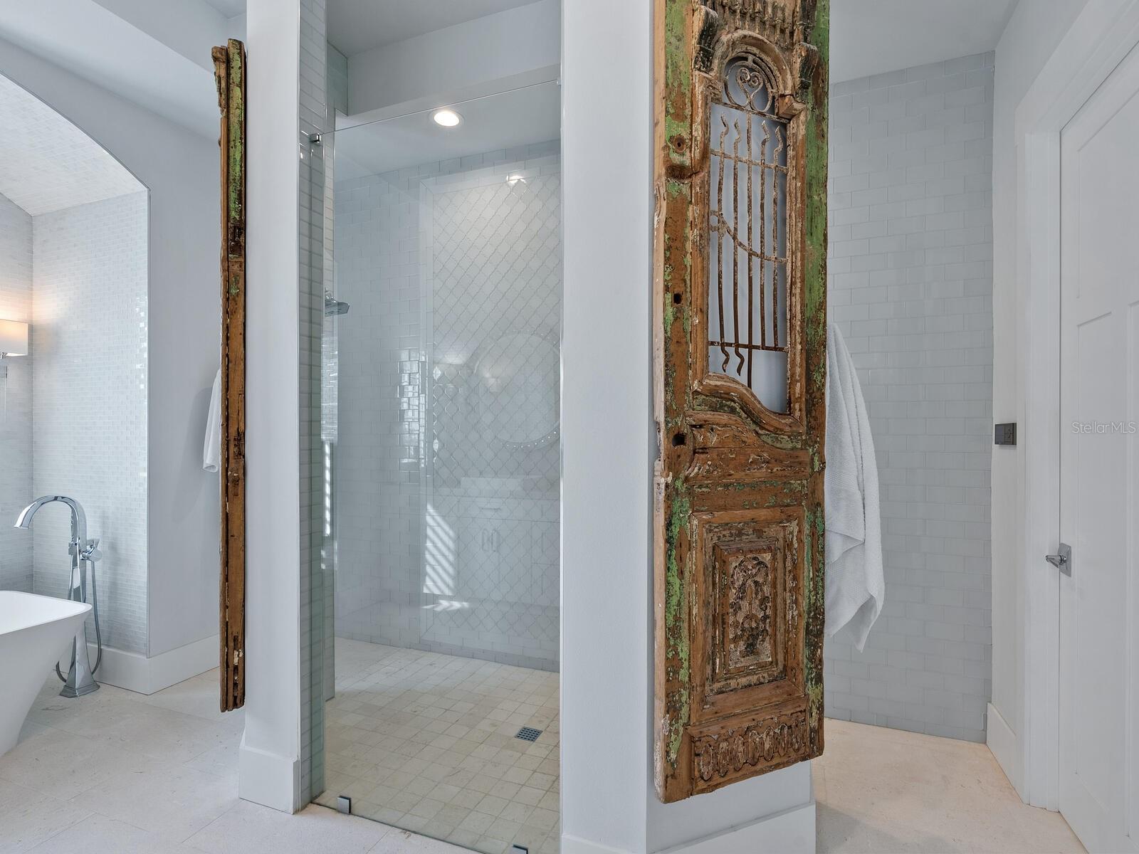 Image 25 of 66 For 4996 Western Docks Lane