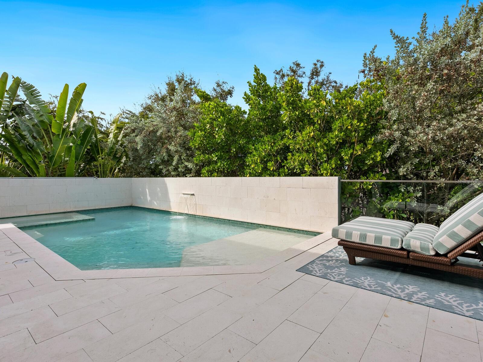 Image 40 of 66 For 4996 Western Docks Lane